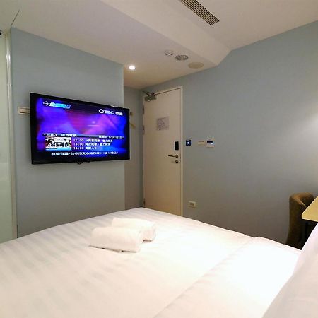 Shin Sei Bashi Hotel Taichung Rum bild