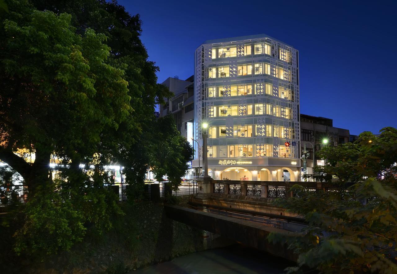 Shin Sei Bashi Hotel Taichung Exteriör bild