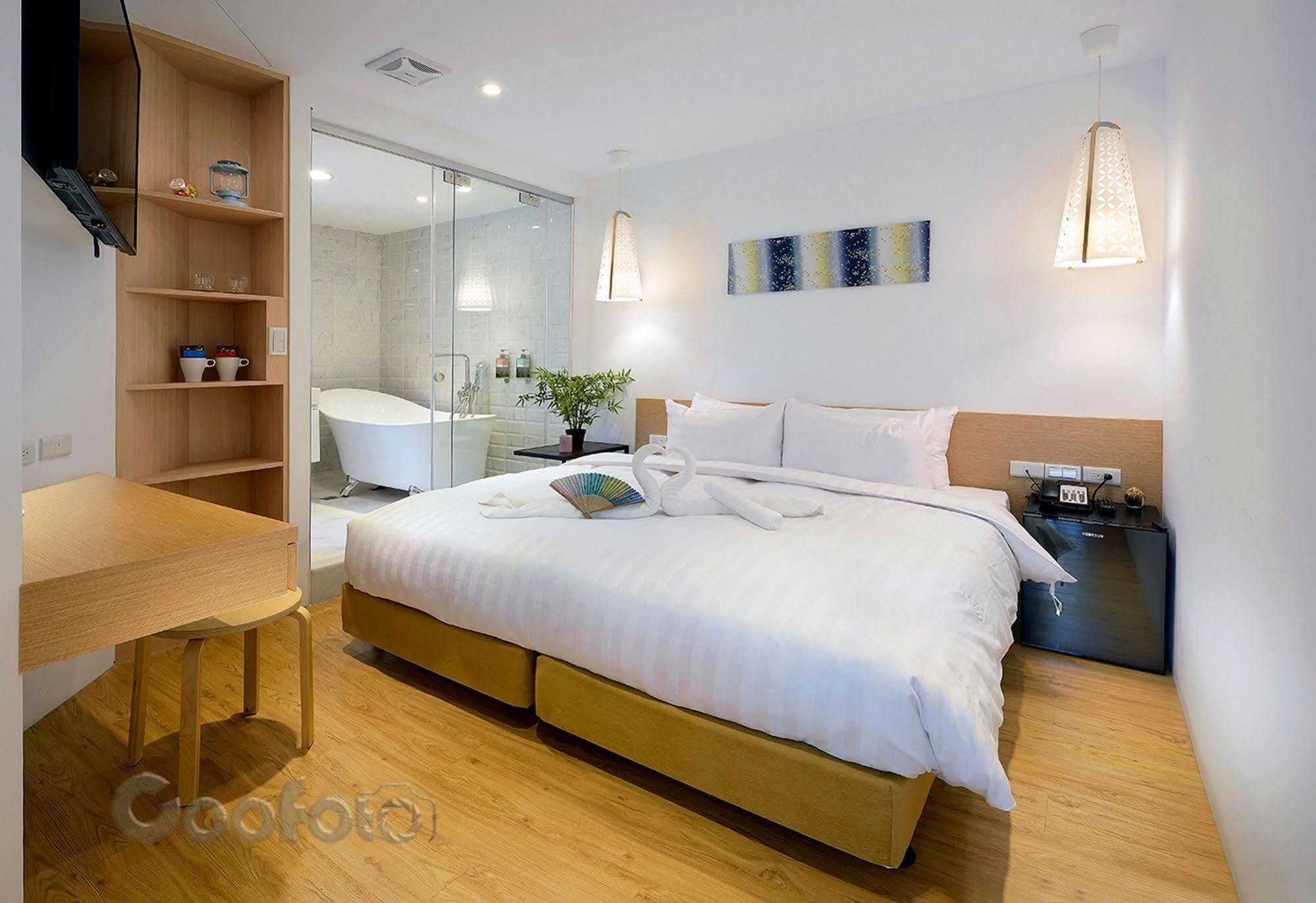 Shin Sei Bashi Hotel Taichung Exteriör bild