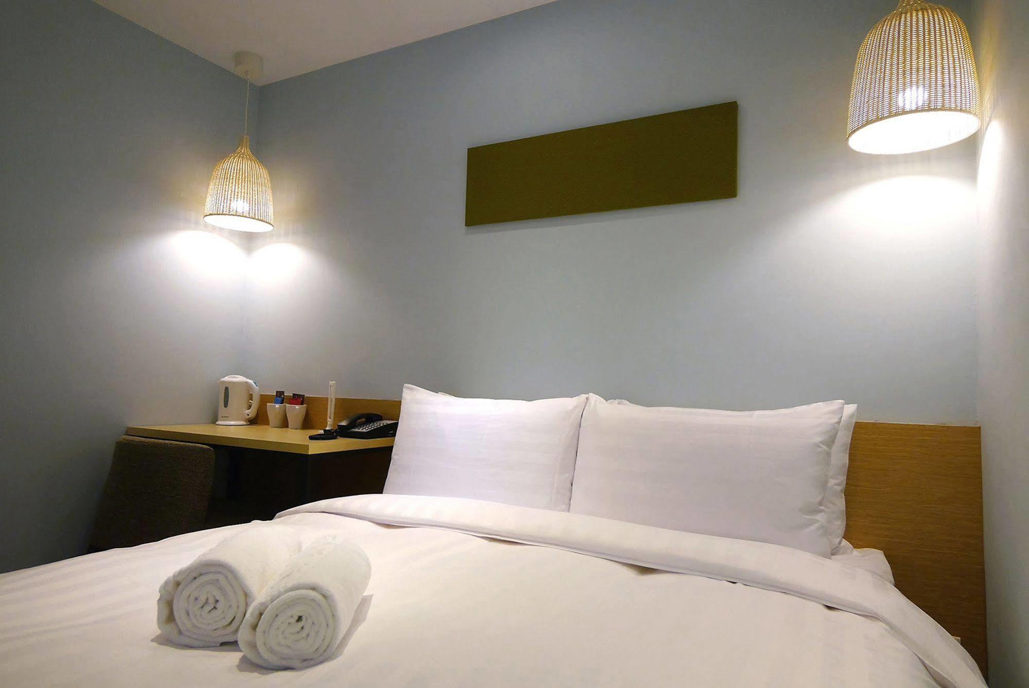 Shin Sei Bashi Hotel Taichung Exteriör bild